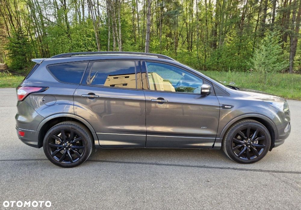 Ford Kuga 2.0 TDCi 4x4 ST-Line - 10