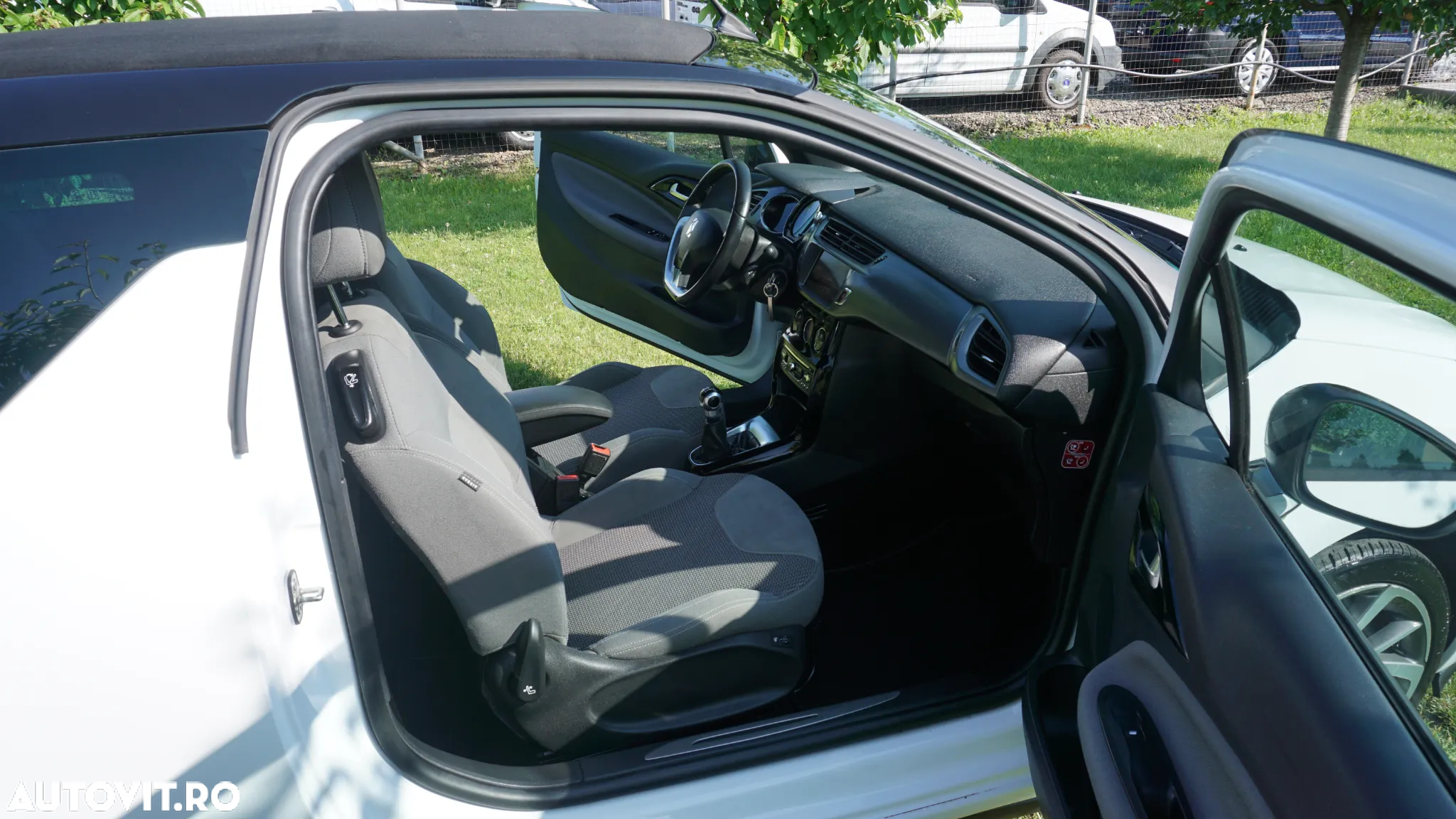 Citroën DS3 BlueHDi 100 So Paris - 12