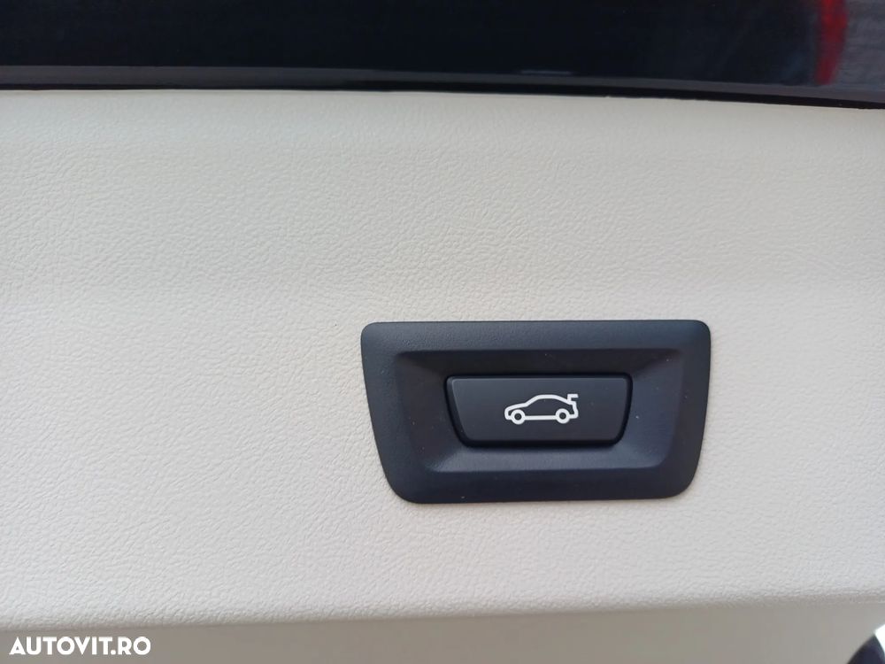 BMW X4 xDrive20i AT MHEV - 27