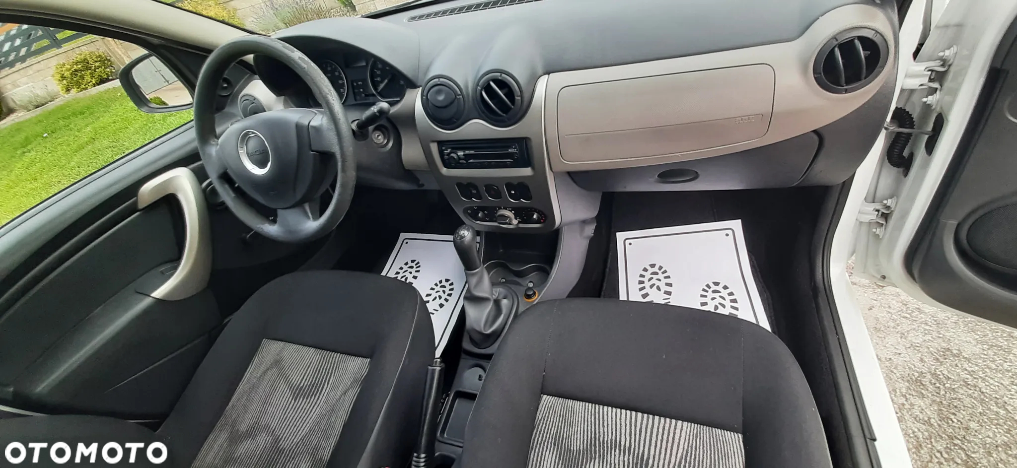 Dacia Sandero - 31