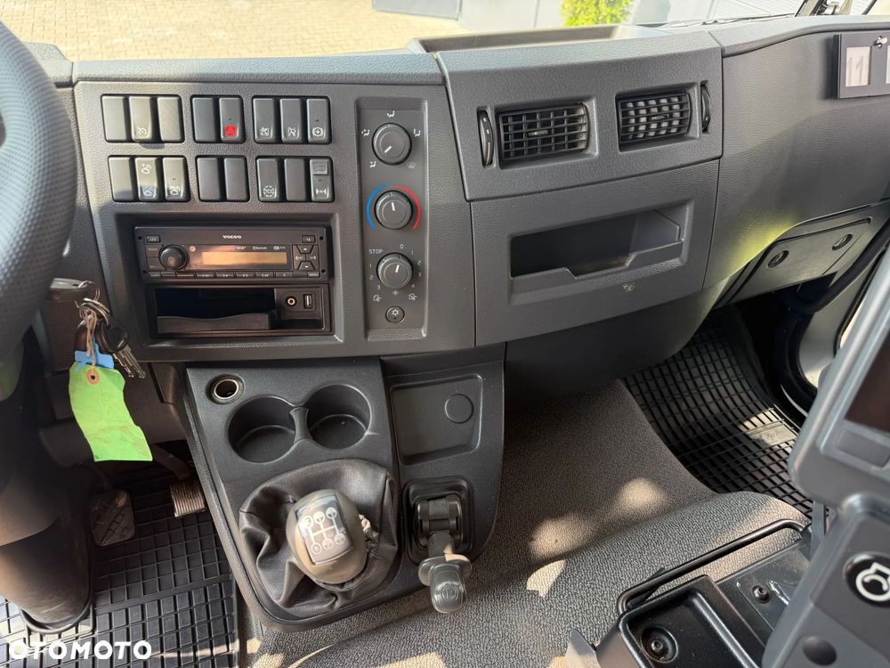 Volvo VOLVO FL 15.250 Euro 6 // zamiatarka JOHNSTON VT652 // odkurzacz , polewaczka - 36