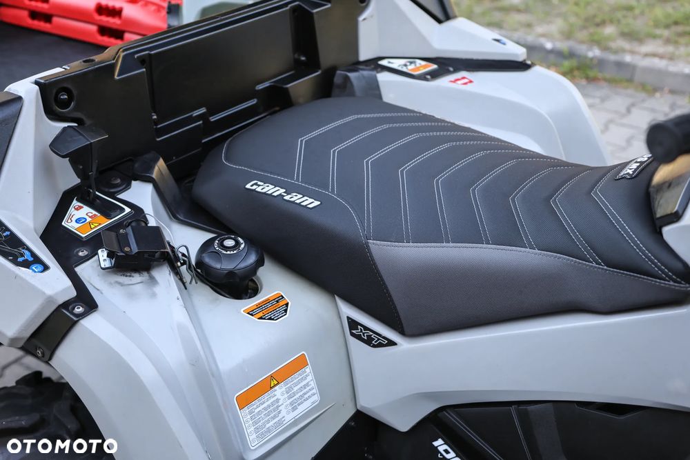 Can-Am Outlander - 19