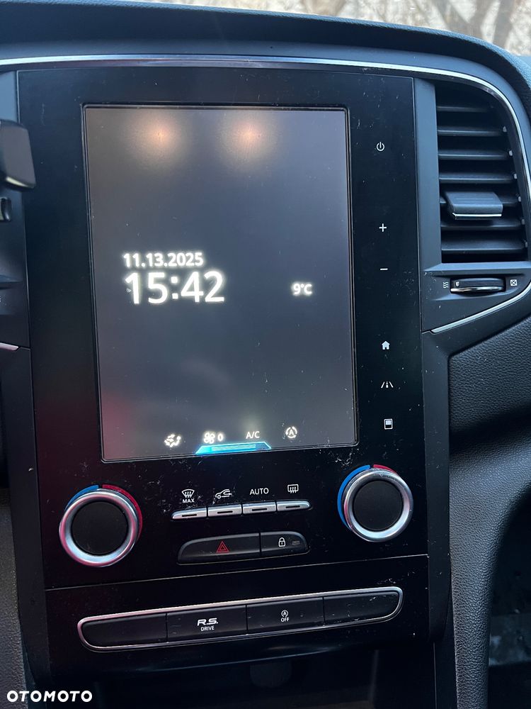 Renault Megane 1.6 dCi GT EDC - 30