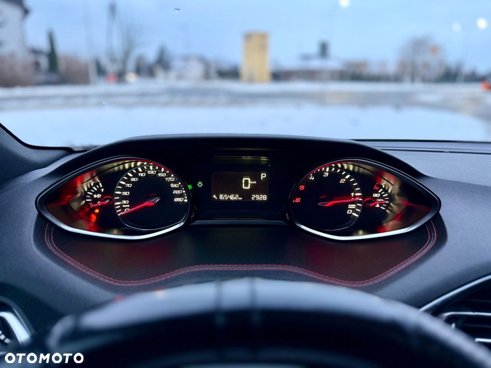 Peugeot 308 BlueHDi FAP 150 EAT6 Stop&Start GT-Line Edition - 19