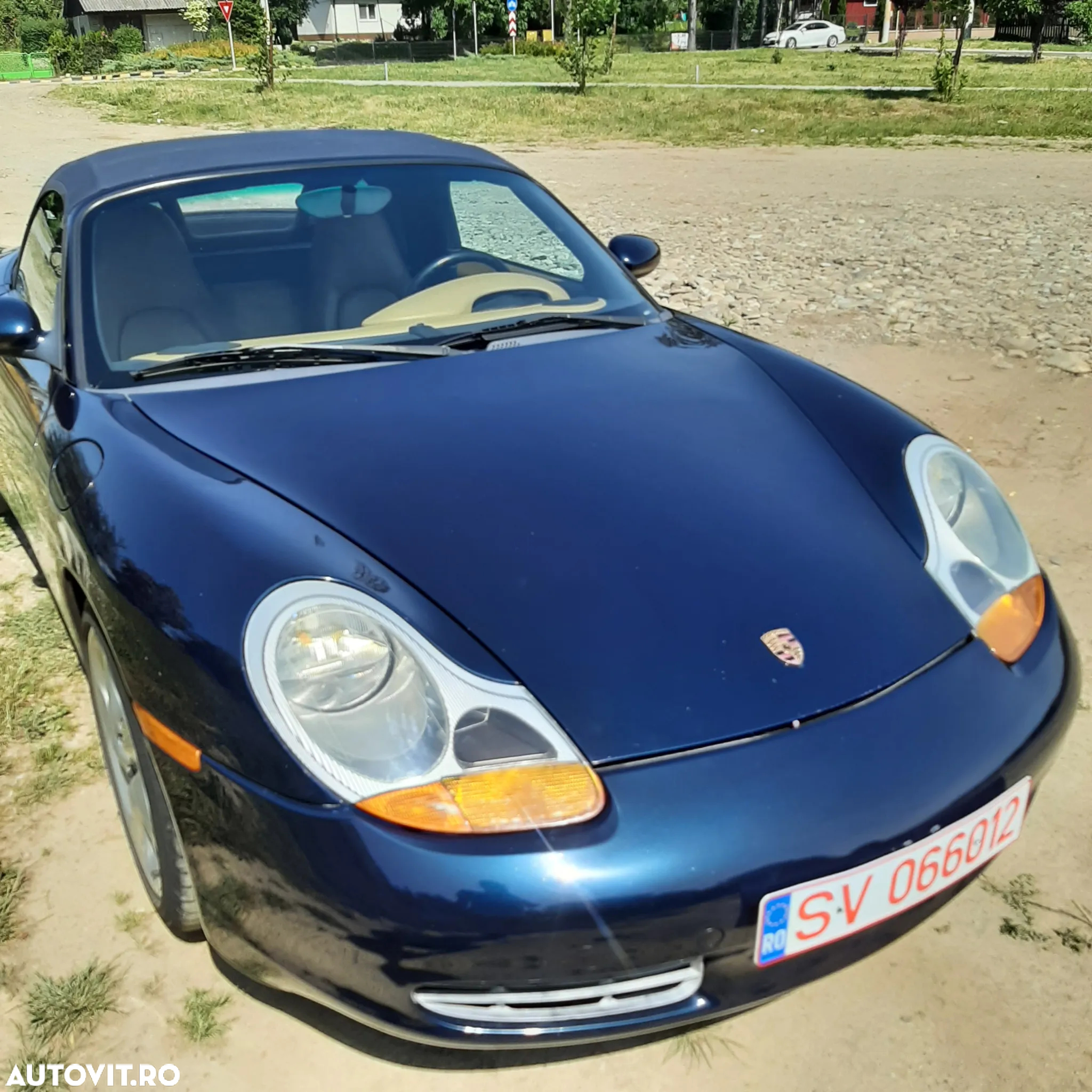 Porsche Boxster - 11