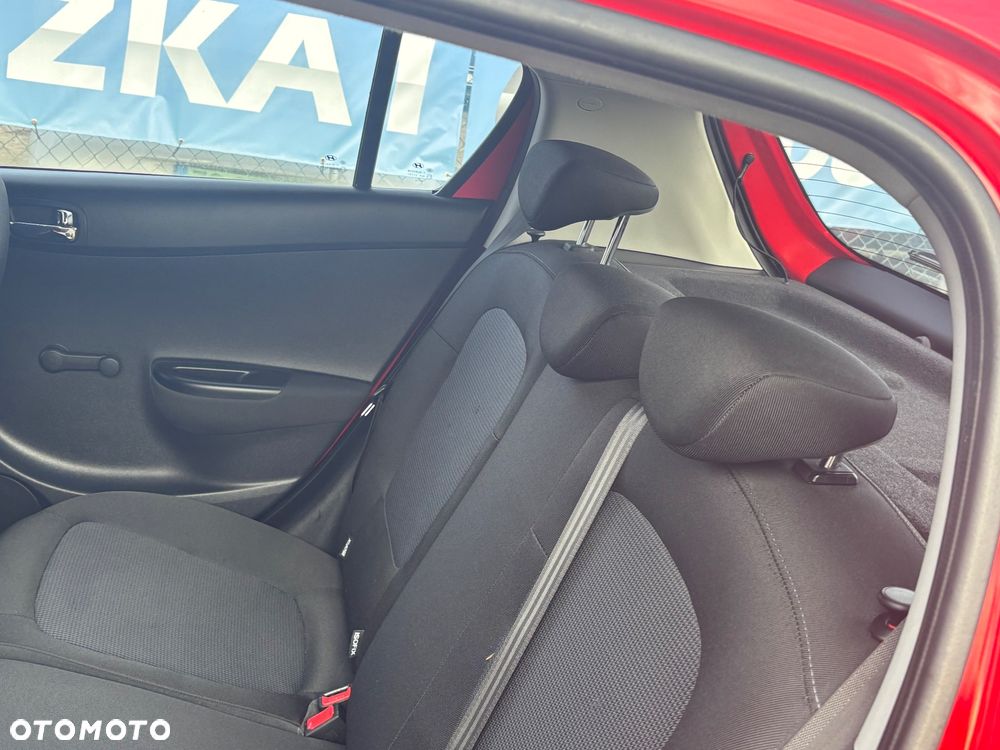 Hyundai i20 1.2 Fifa World Cup Edition - 16