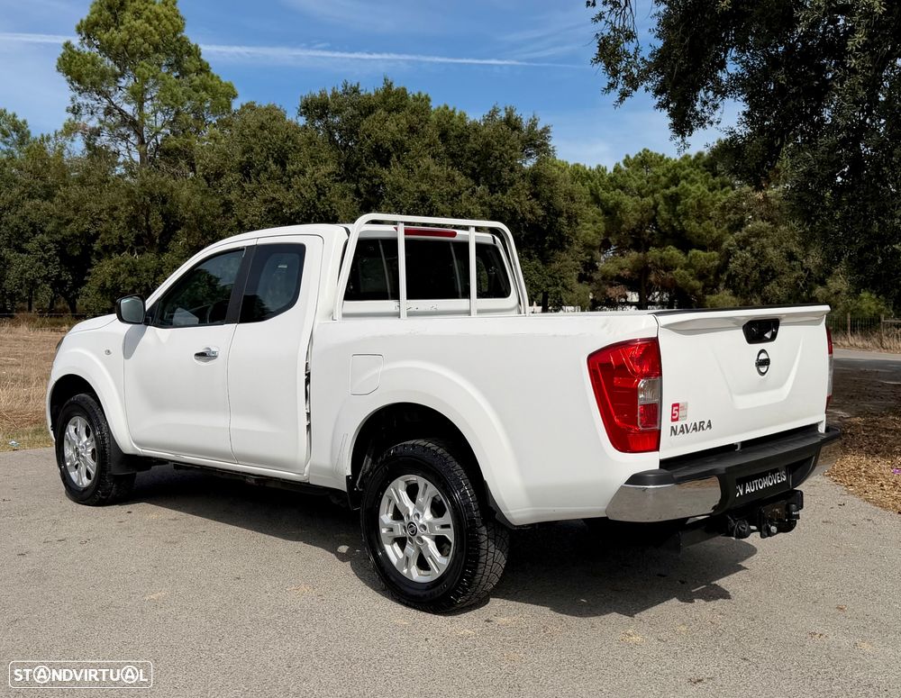 Nissan Navara 2.3 dCi CD 4WD N-Connecta - 11