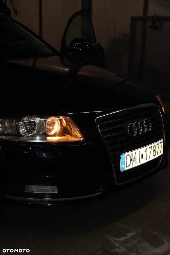 Audi A6 Avant - 4