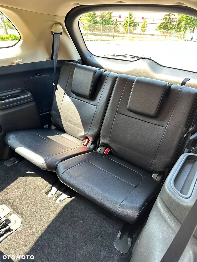 Mitsubishi Outlander 2.2 DID Instyle Navi 4WD - 26
