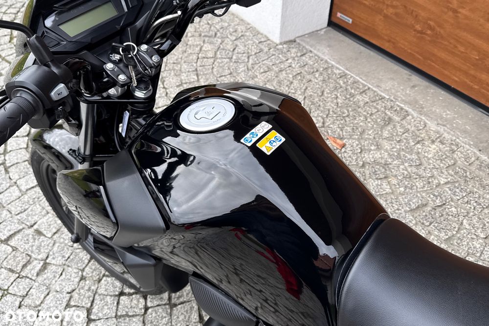 Honda CBF - 28