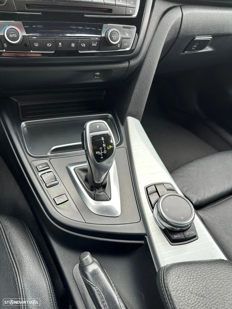 BMW 420 Gran Coupé d xDrive Pack M Auto - 28