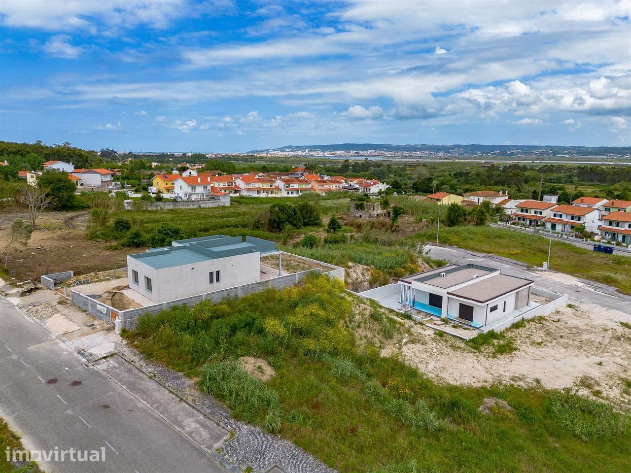 Lote de Terreno com 493m², para Construção de Moradia Unifamiliar! - Grande imagem: 2/16