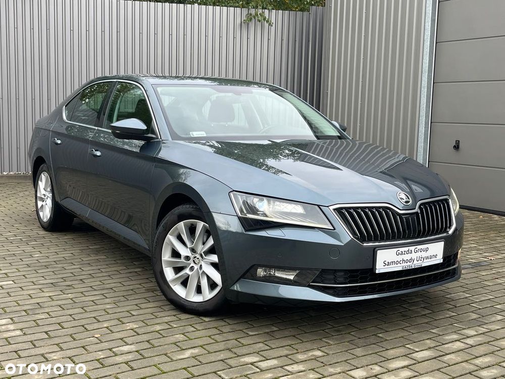 Skoda Superb 2.0 TDI Ambition - 1