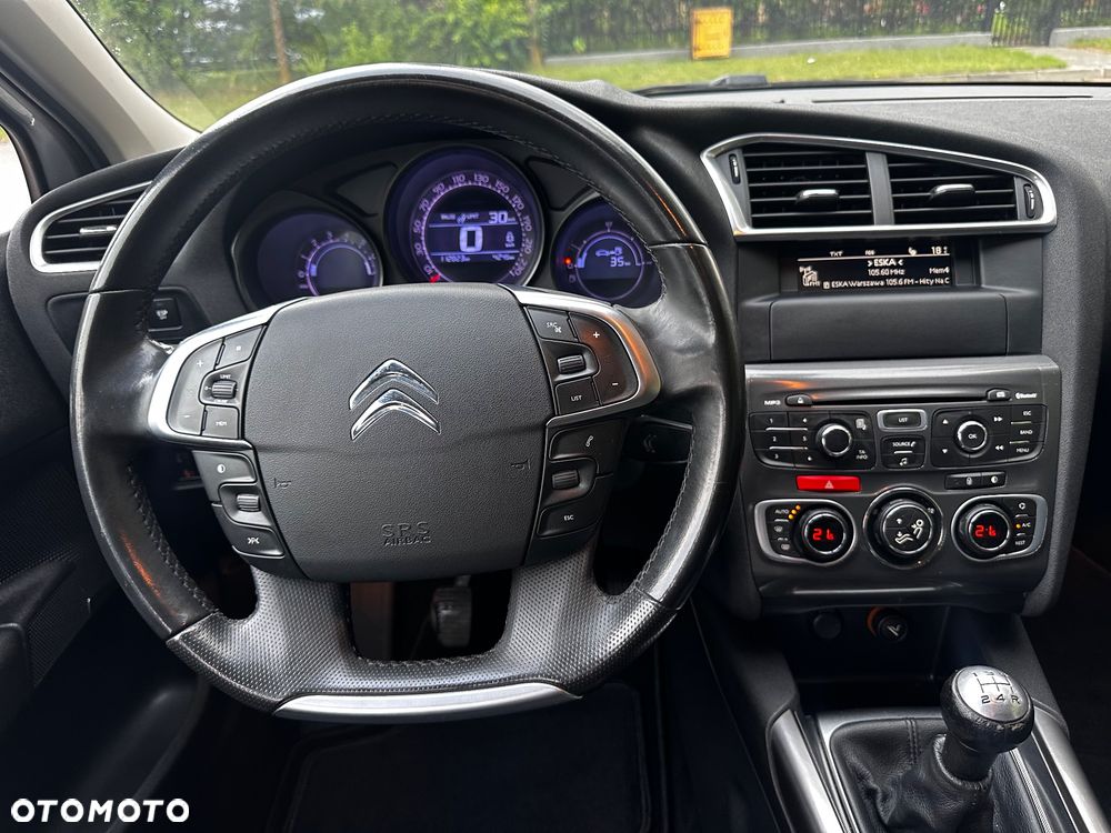 Citroën C4 VTi 120 Exclusive - 28