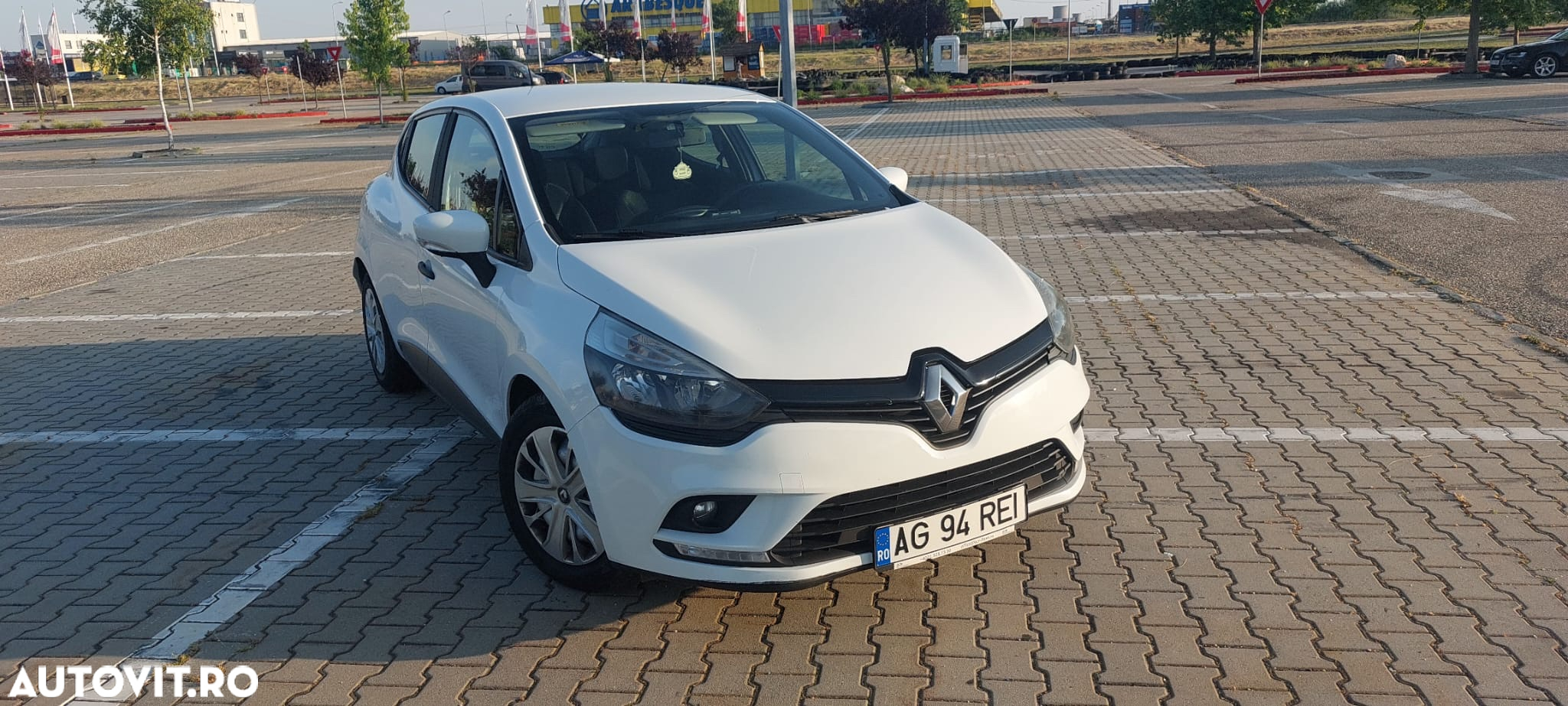 Renault Clio IV 1.5 dCi Life - 2