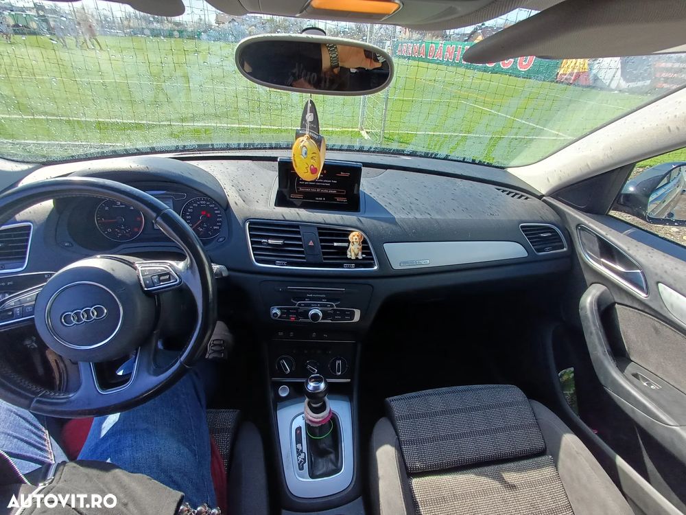 Audi Q3 2.0 TDI Quattro S tronic sport - 7