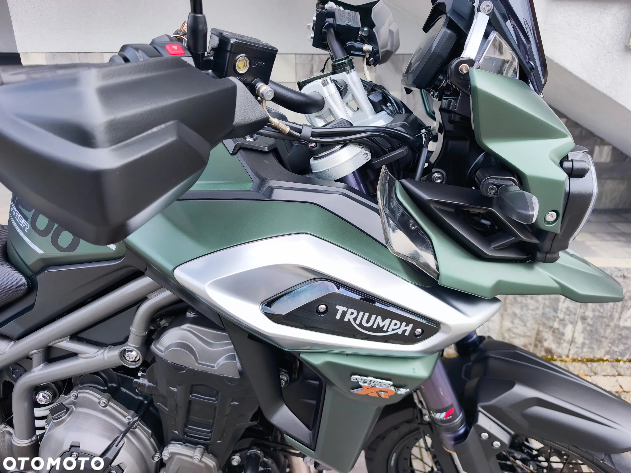 Triumph Tiger - 5