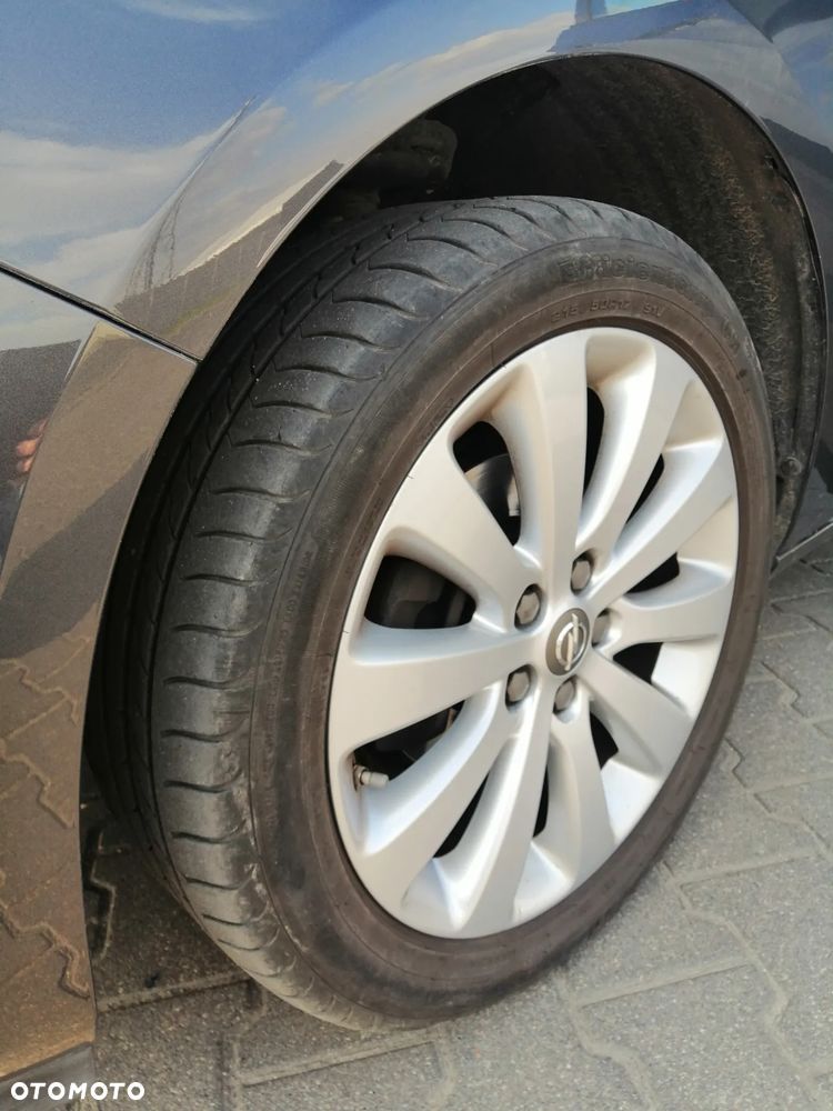 Opel Astra 1.4 Turbo Style - 22