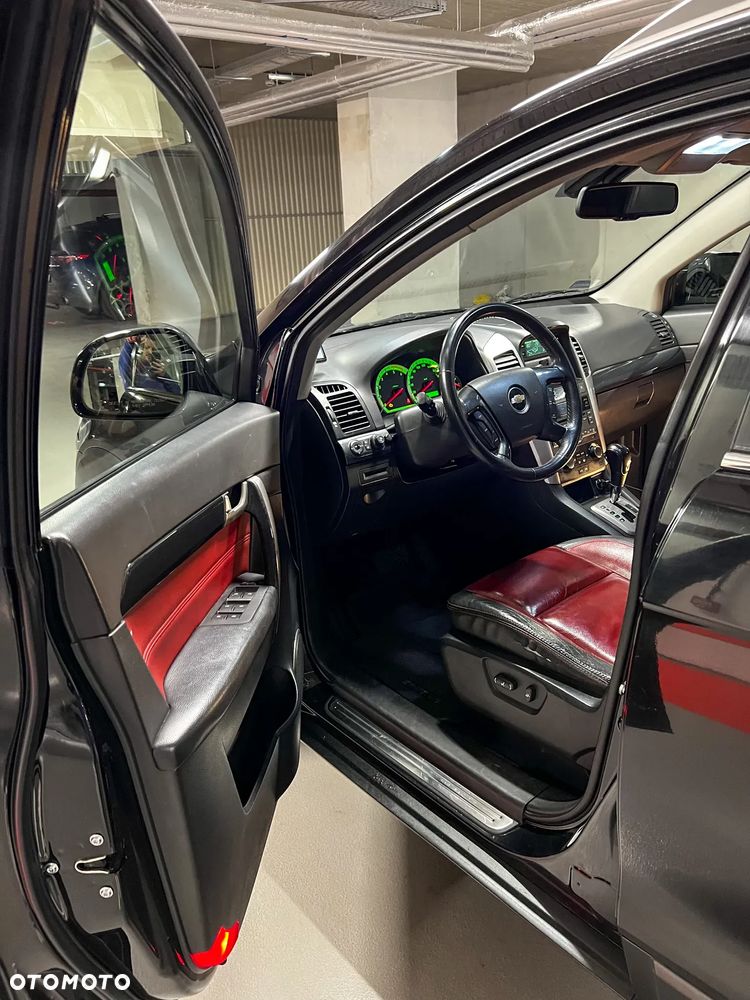 Chevrolet Captiva - 12
