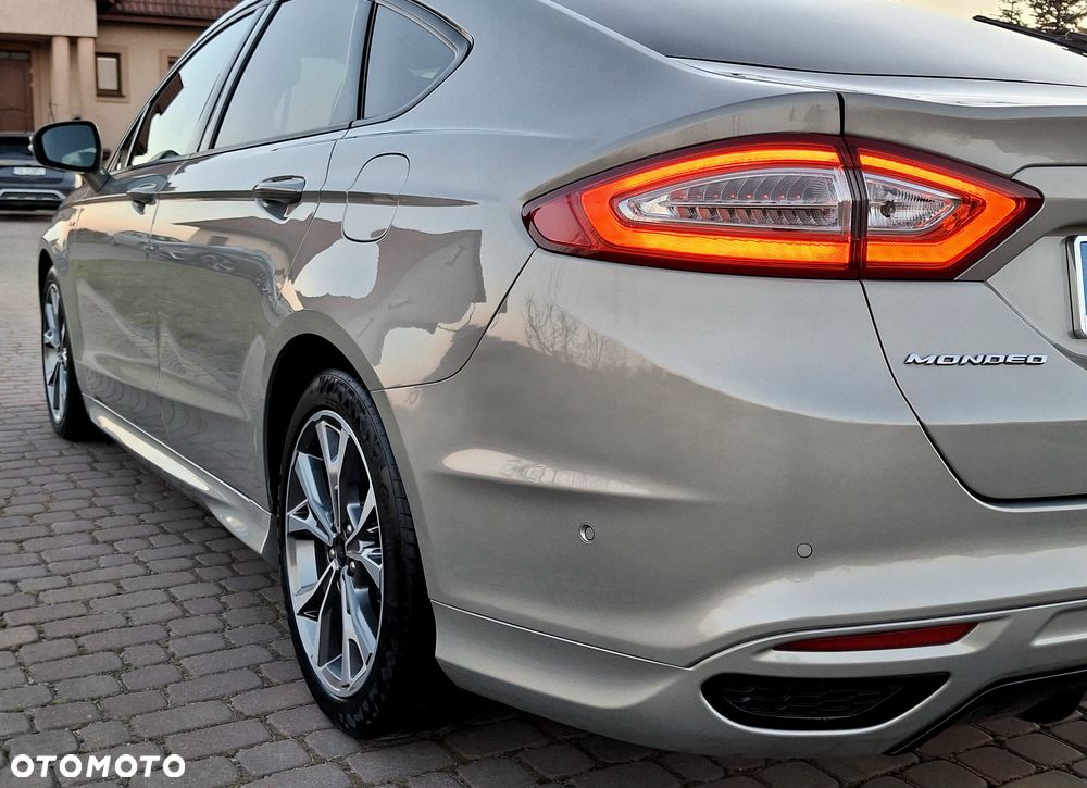 Ford Mondeo 2.0 TDCi Start-Stopp Business Edition - 17