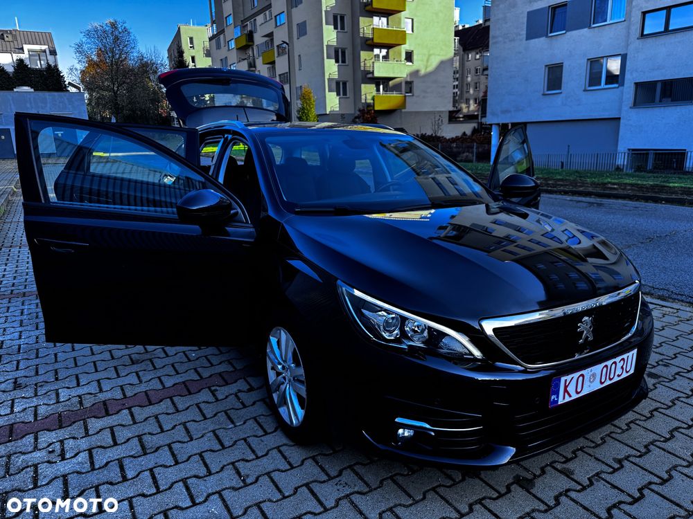 Peugeot 308 PureTech 130 GPF Stop & Start Active Business-Paket - 36