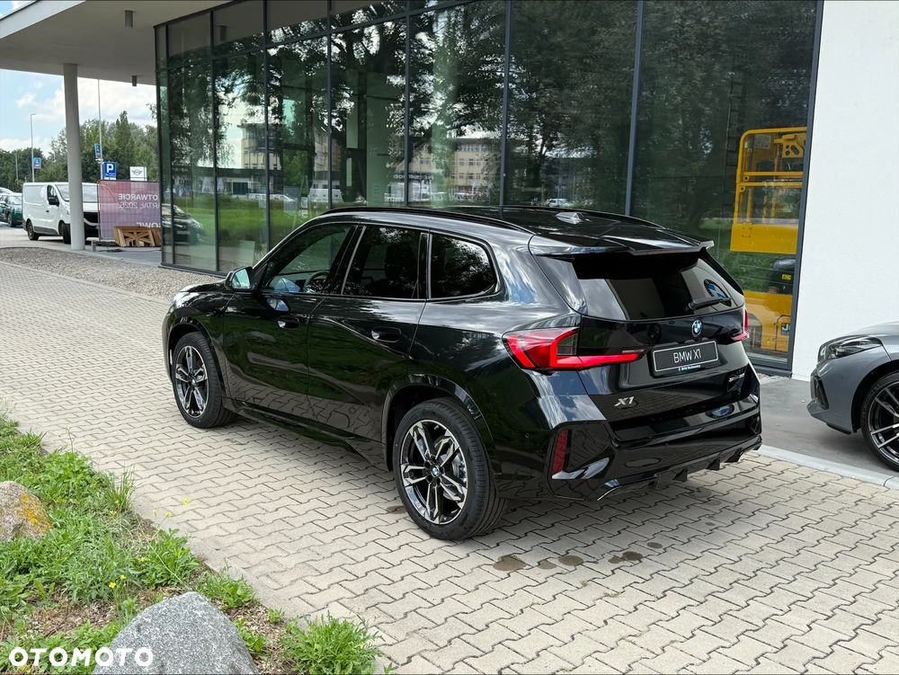 BMW X1 sDrive18i - 3