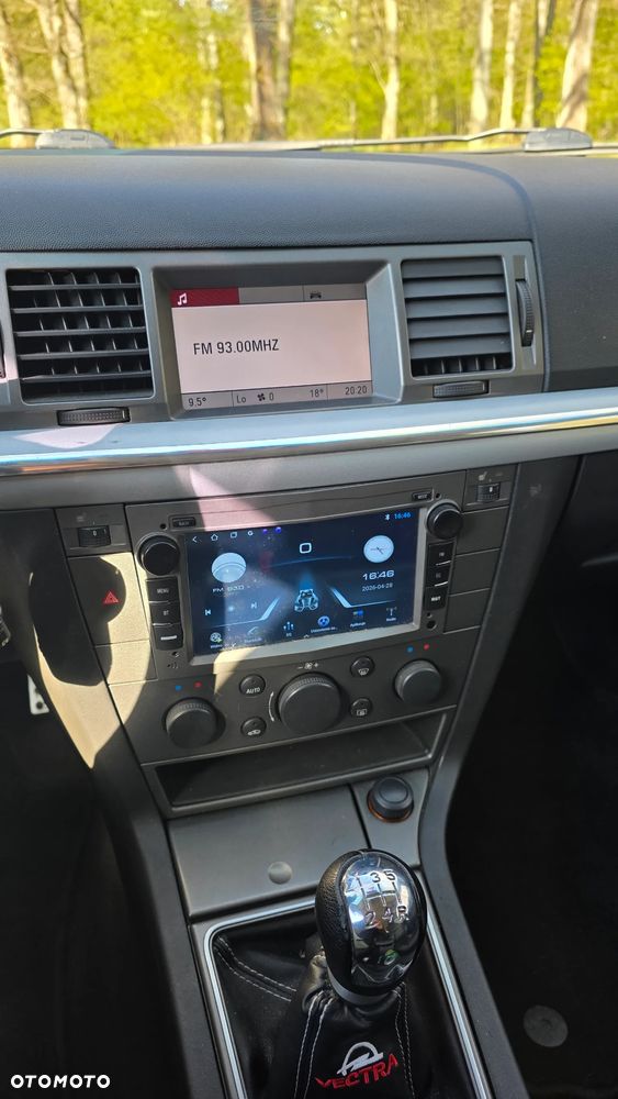 Opel Vectra 2.2 Design - 12
