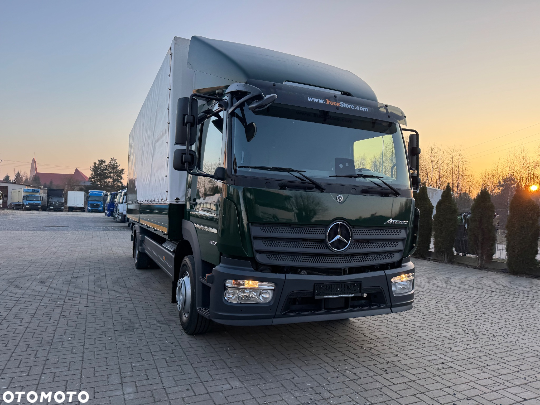 Mercedes-Benz ATEGO - 35
