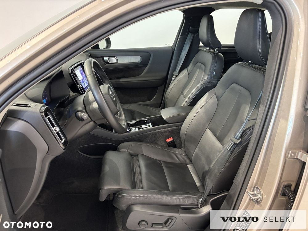 Volvo XC 40 - 17