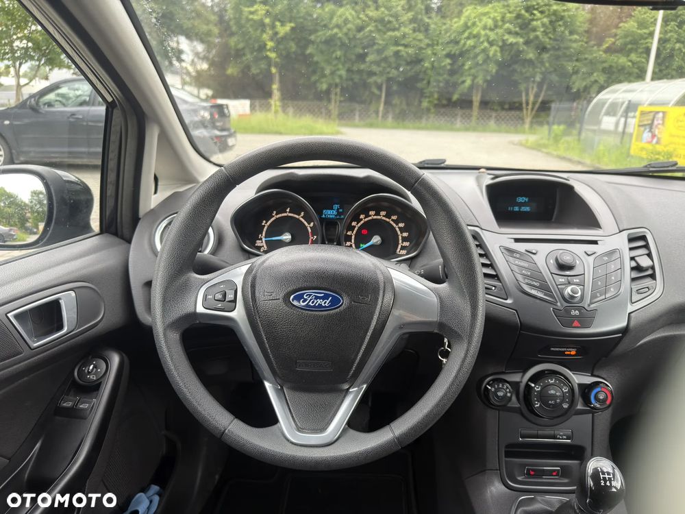 Ford Fiesta 1.25 Titanium X - 16