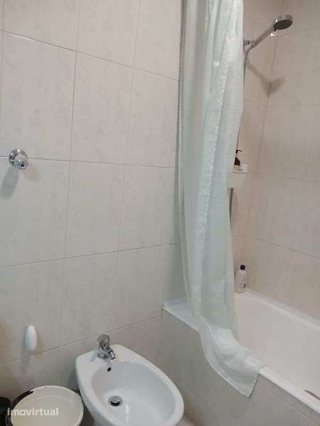 Apartamento T2 mobilado para alugar centro da Maia - Grande imagem: 5/7