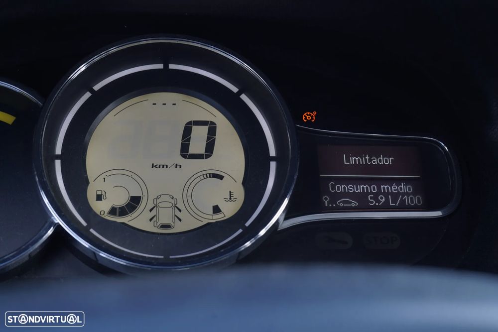 Renault Mégane 1.5 dCi Dynamique - 23