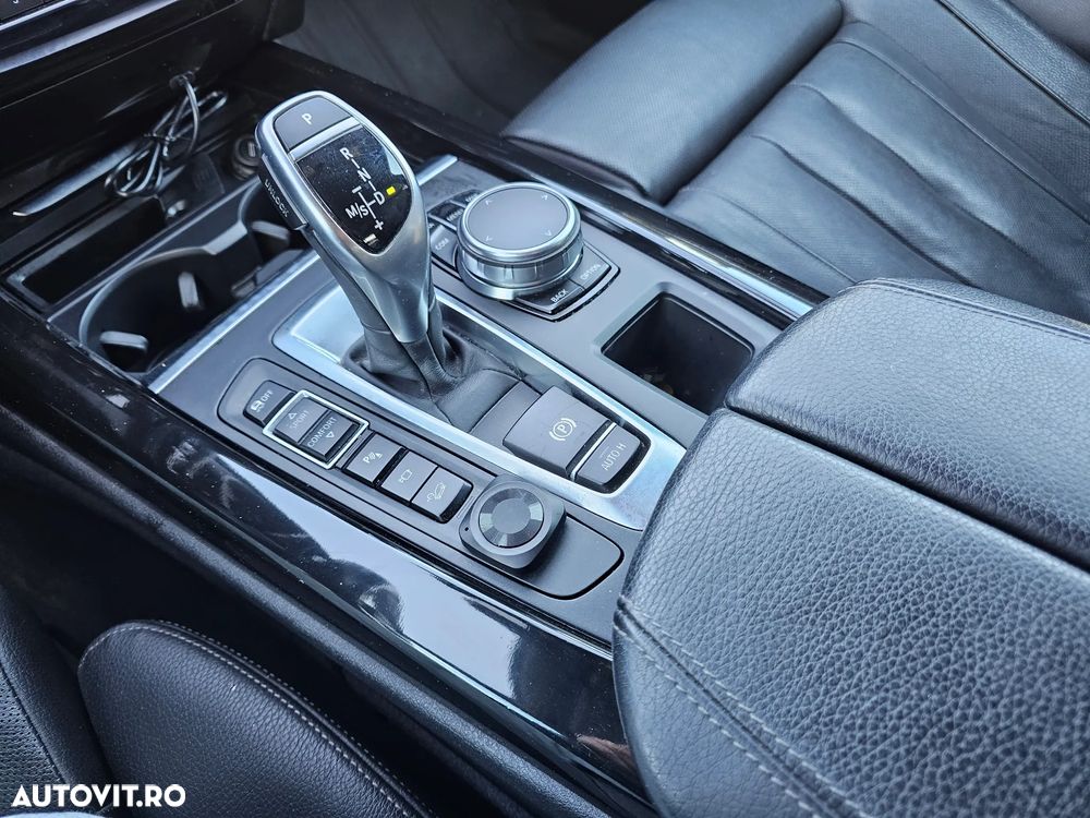 BMW X5 xDrive40d - 13