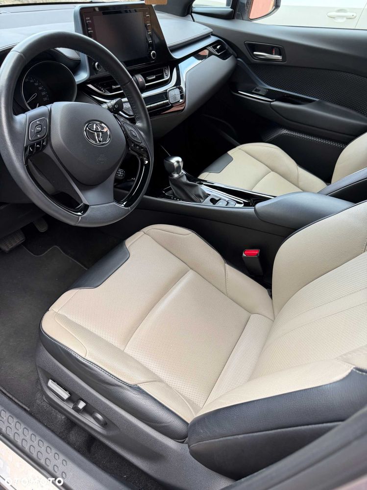 Toyota C-HR - 7