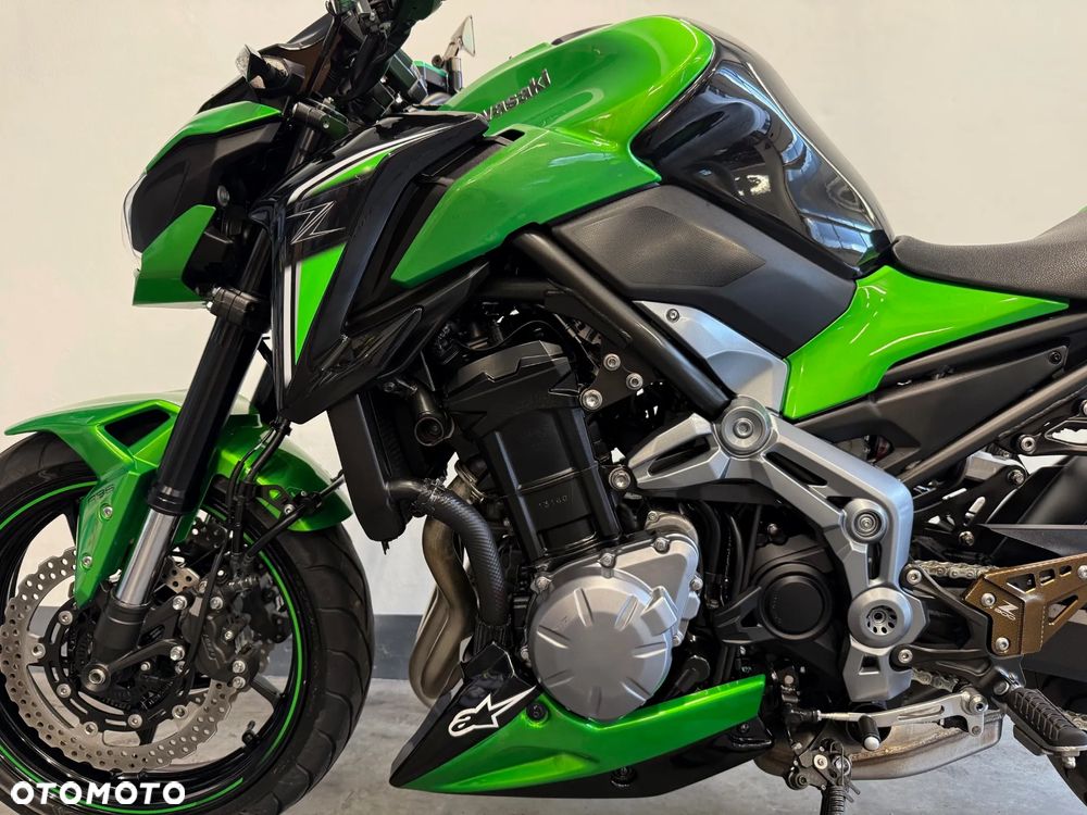 Kawasaki Z 900 - 12