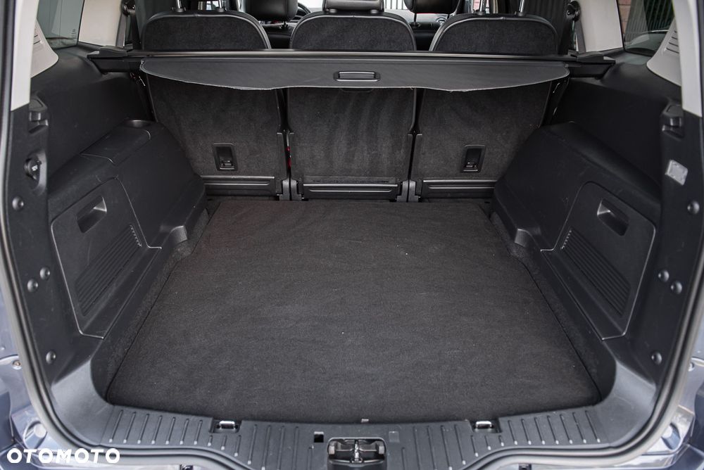 Ford S-Max 2.5 Titanium - 29