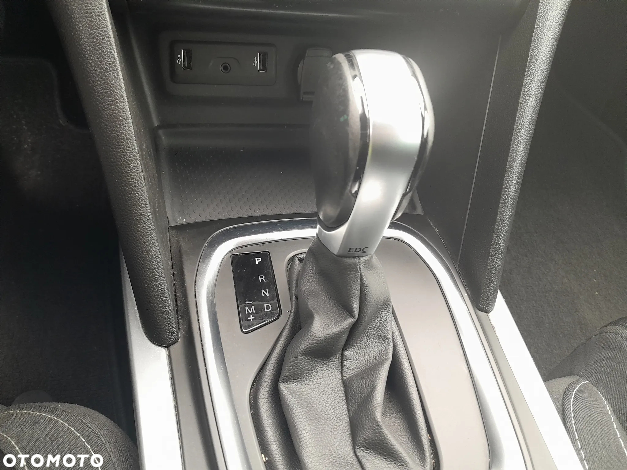 Renault Megane 1.5 dCi Limited EDC - 25