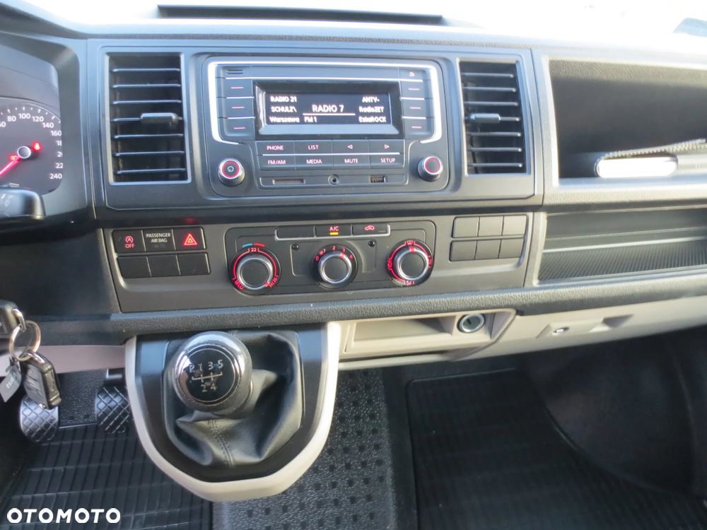 Volkswagen TRANSPORTER T6 ORYGINAŁ NISKI PRZEBIEG SALON PL.  VAT 23% - 14