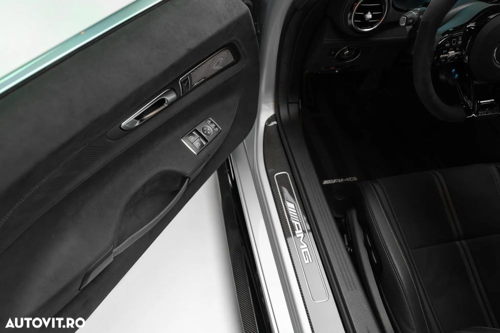Mercedes-Benz AMG GT Black Series - 12