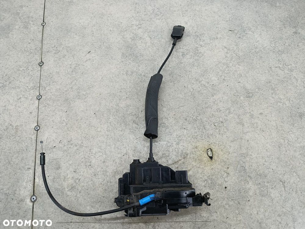 ZAMEK DRZWI PRAWY PRZÓD RENAULT LAGUNA III 805000004R - 2