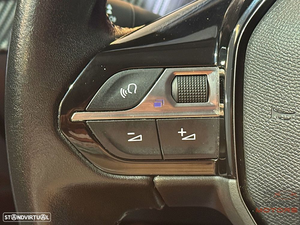 Peugeot 2008 1.2 PureTech Active - 22