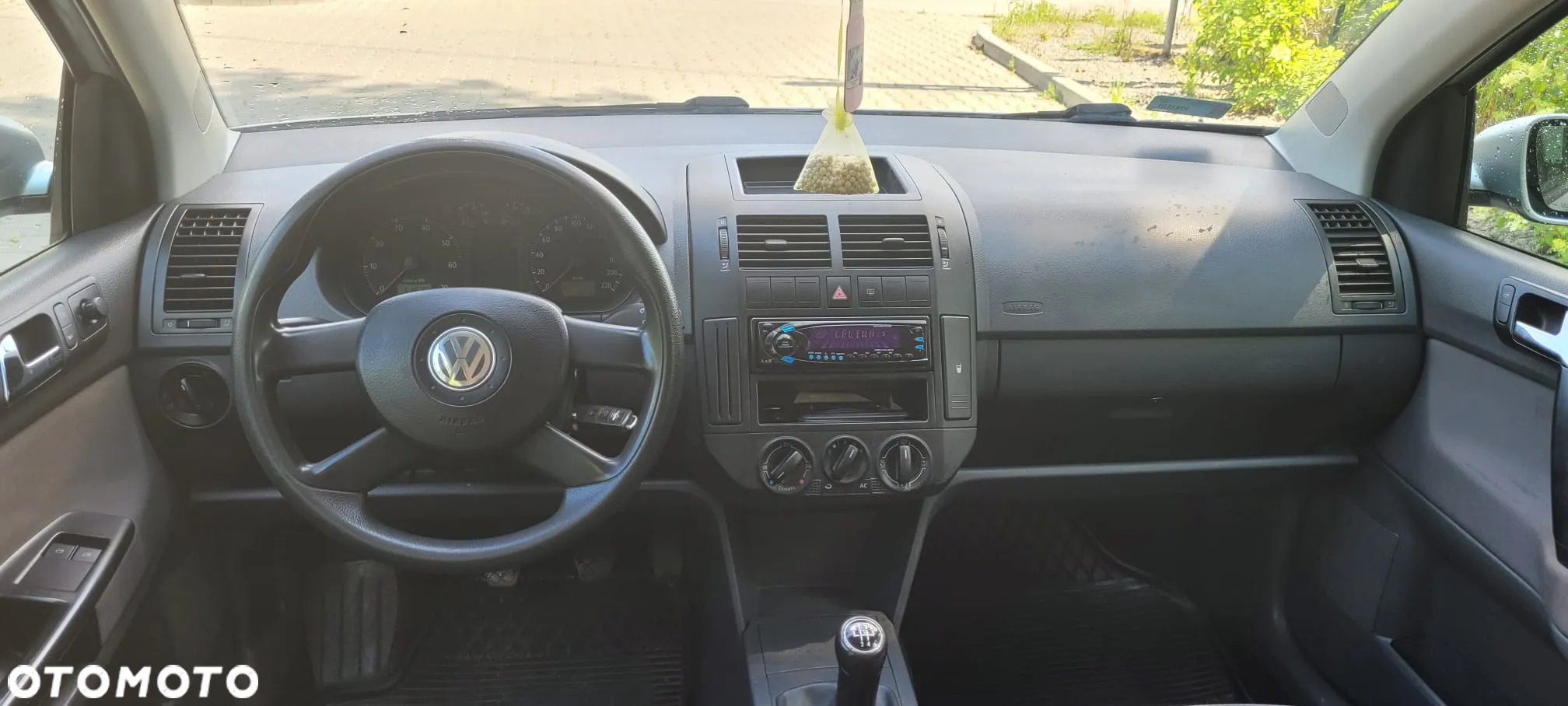 Volkswagen Polo 1.4 16V Basis - 11