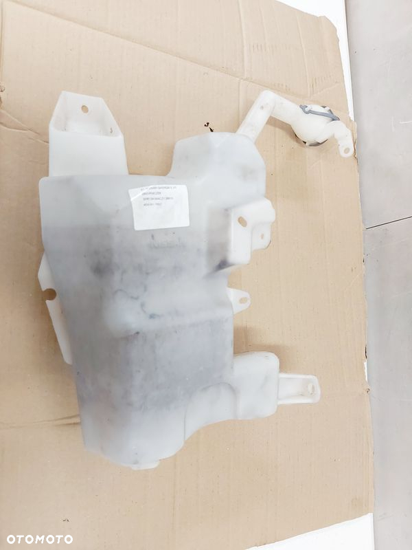 NISSAN QASHQAI II 2 J11 ZBIORNICZEK SPRYSKIWACZY 28910-4EA0A - 2