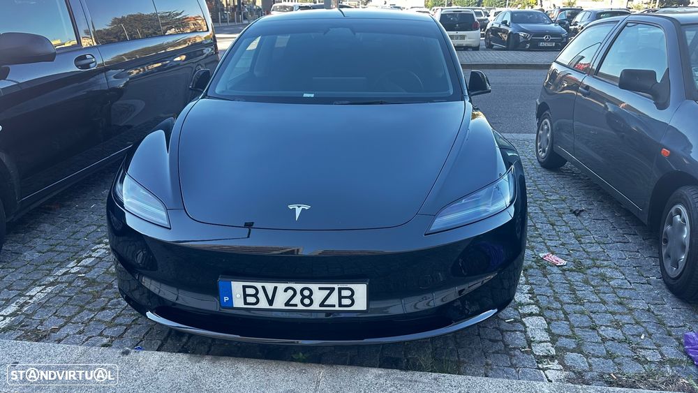 Tesla Model 3 Long Range Tração Traseira - 1