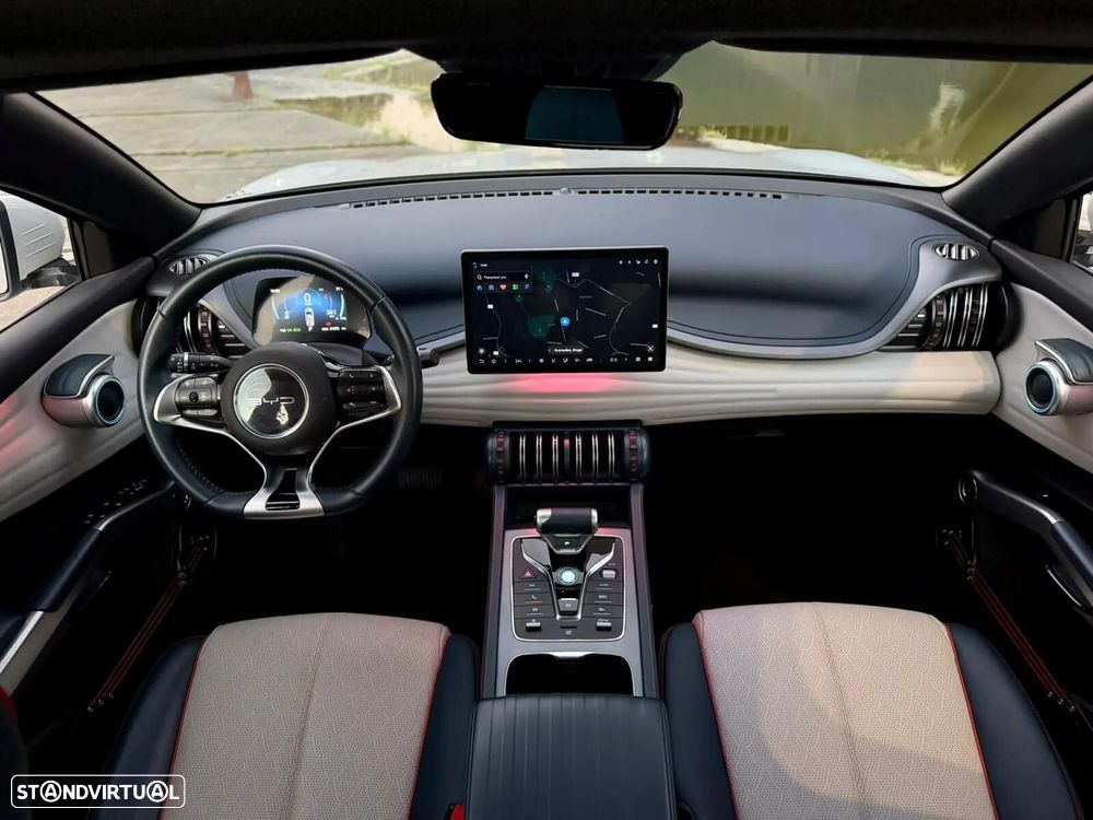 BYD Atto 3 Comfort - 11