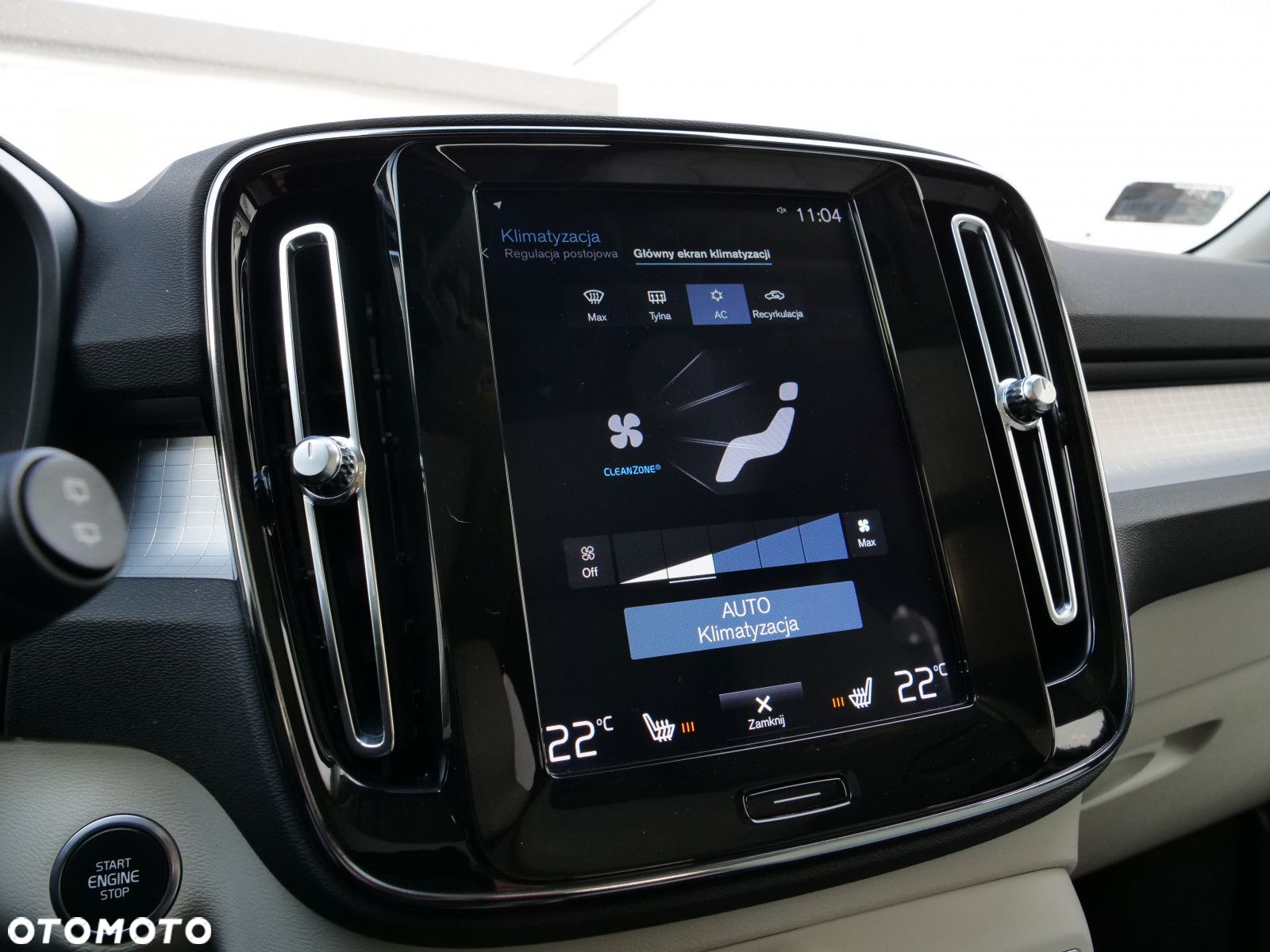 Volvo XC 40 - 24