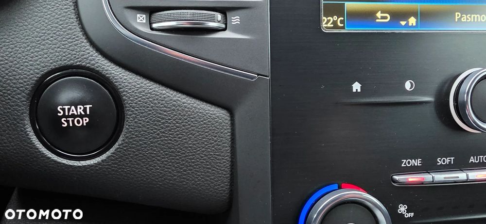 Renault Megane 1.3 TCe FAP Limited - 10