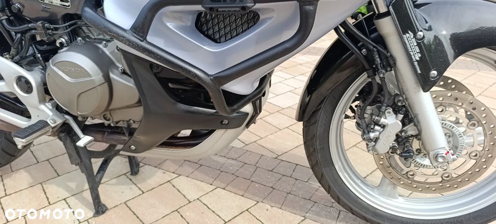 Honda Varadero - 25