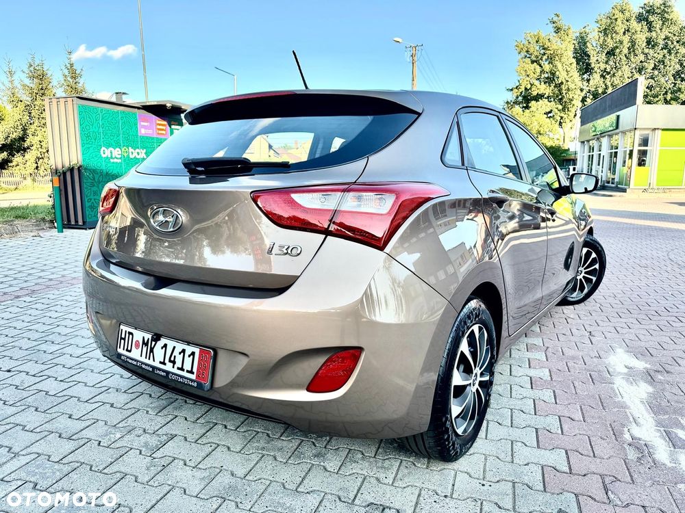 Hyundai i30 1.4 Premium - 26