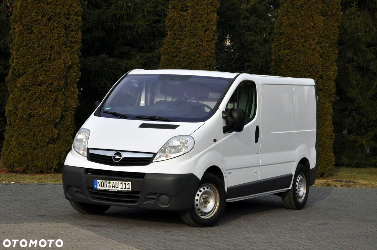 Opel Vivaro - 9